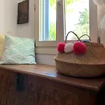Romantic Lemonia
