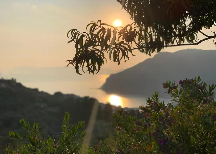 Romantic Lemonia Villa *