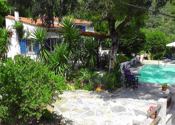 Romantic Lemonia Villa